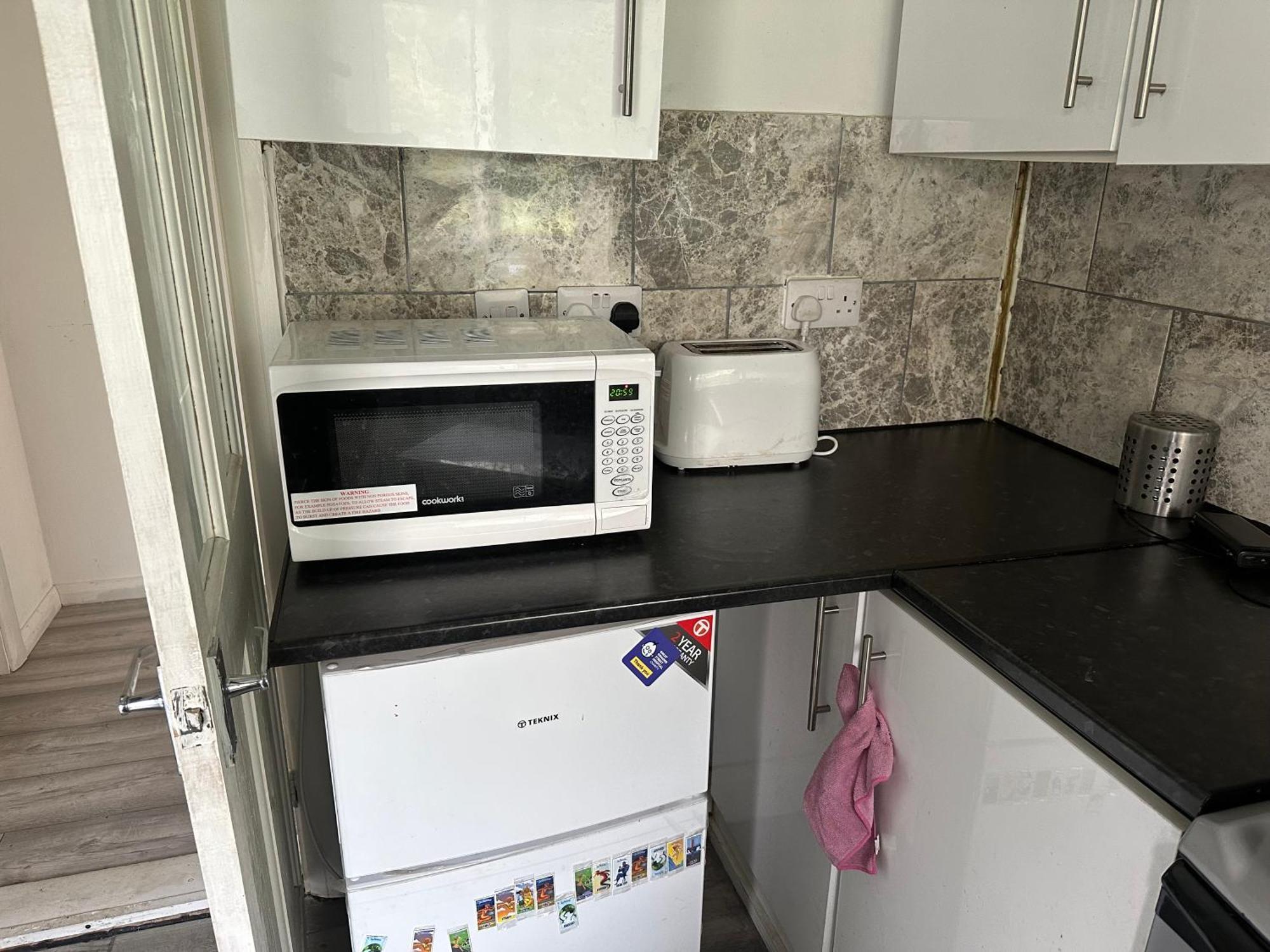 Welling Ebehi Inn מראה חיצוני תמונה